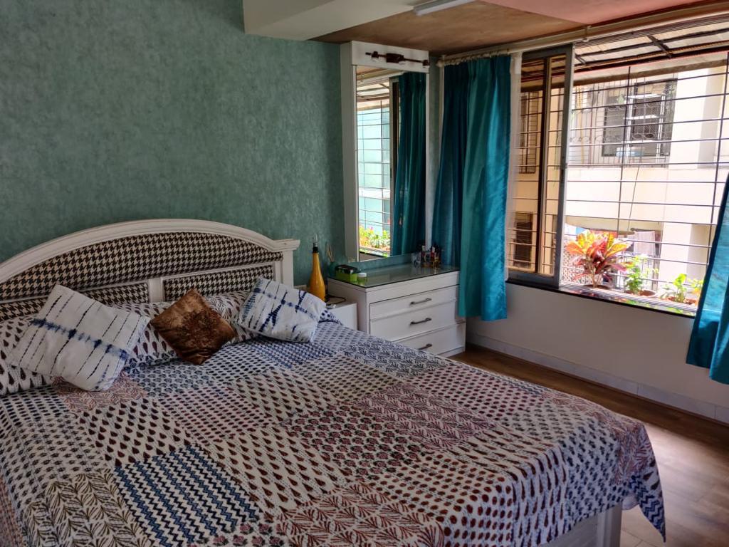 3 BHK Fully Furnished in Yasmin Villa , Bandra West